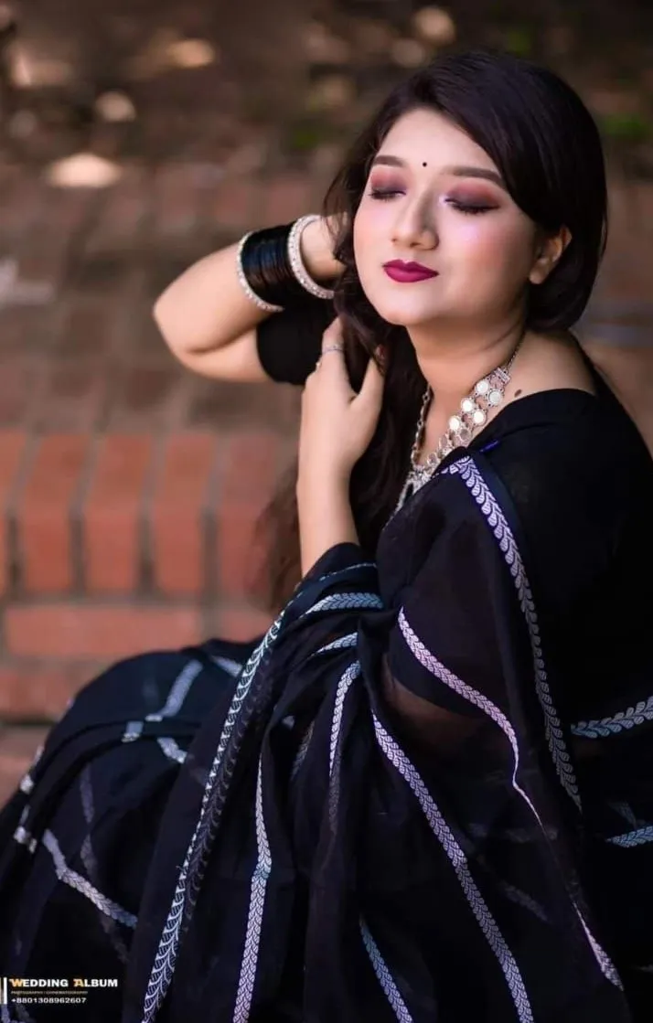 Tangail Half Silk Saree with Running Blouse, 12.5 Haath