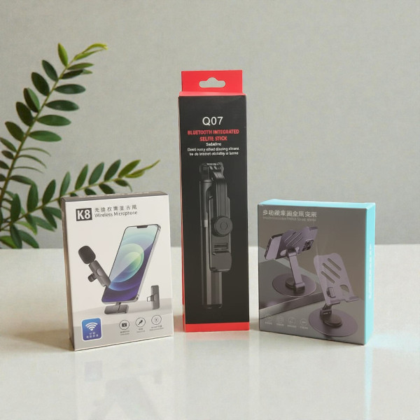 Smart Vlogger's Combo: K8 Wireless Microphone, Q07 Bluetooth Selfie Stick & 360° Rotating Phone Stand