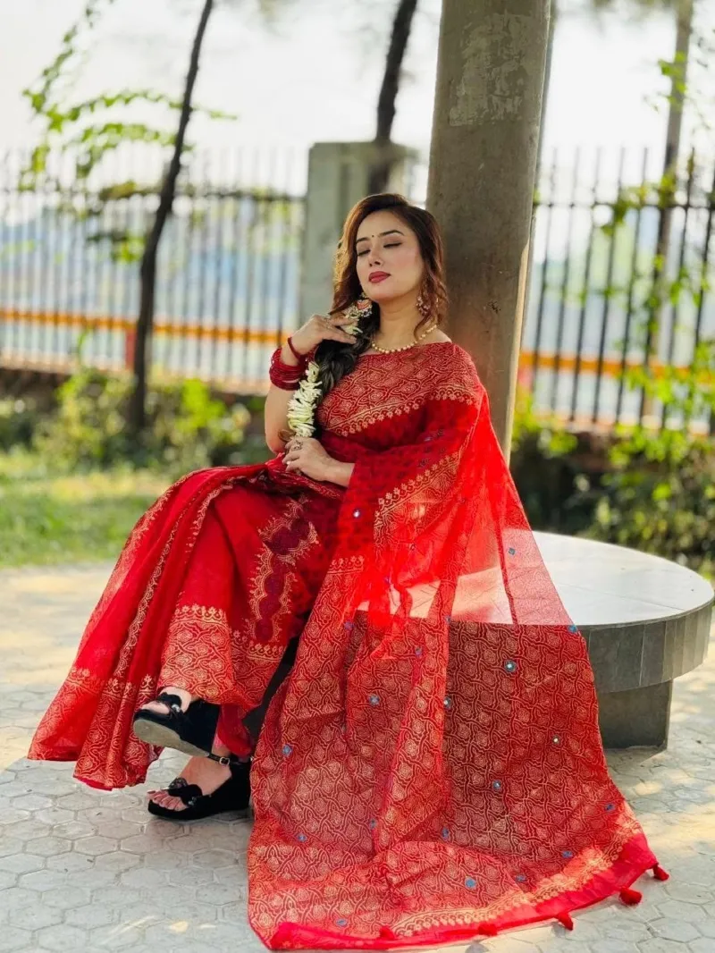 Block Print Semi Muslin Saree with Cotton Voile Blouse, 14 Haath