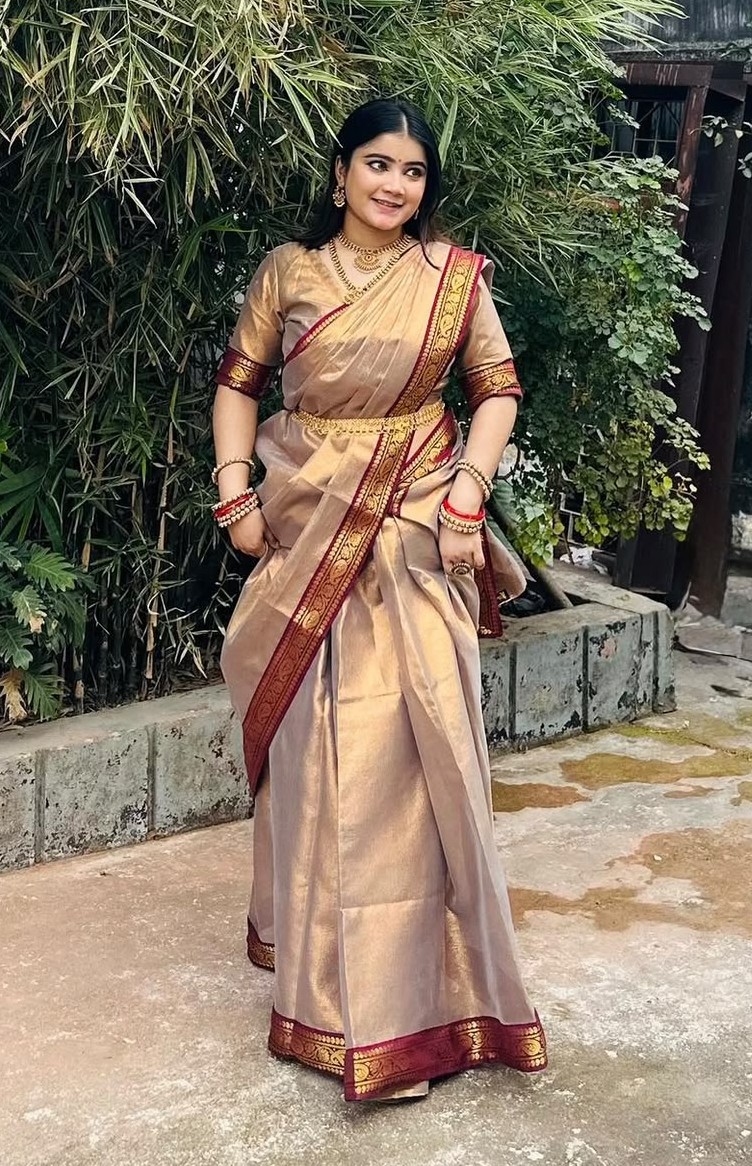 Lama Silk Saree with Running Blouse Piece, 12 Haath