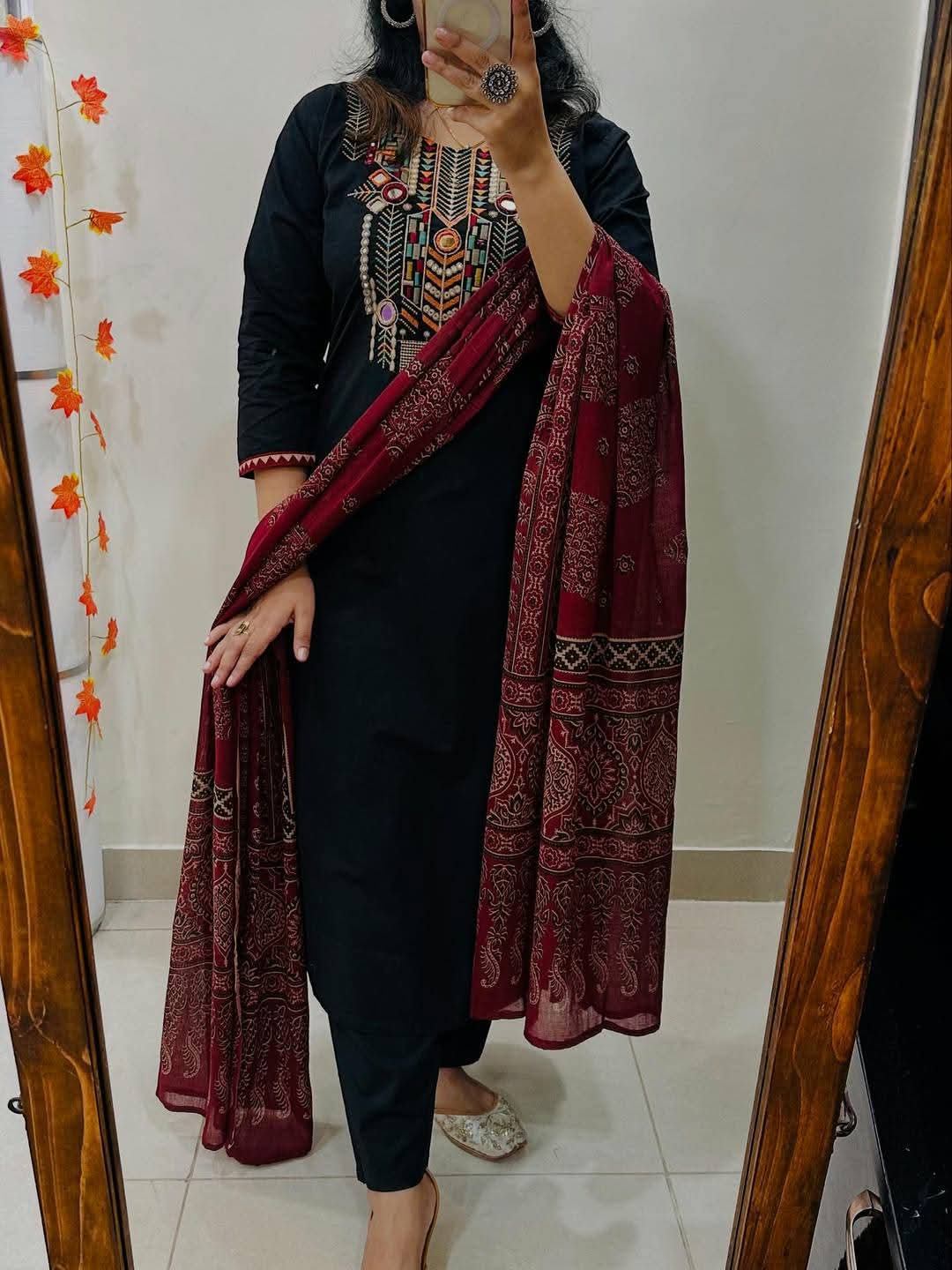 Women's Slub Cotton Three Piece with Heavy Chest Embroidery