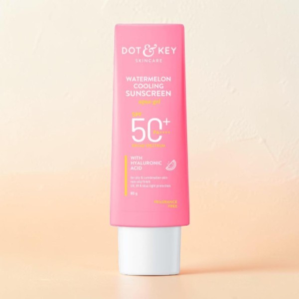 Dot & Key Watermelon Cooling Sunscreen SPF50+ PA++ 80g (India)
