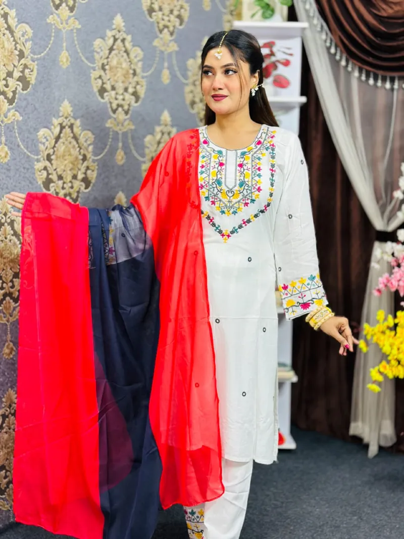 Women's AC Cotton Three Piece with Computer Embroidery
