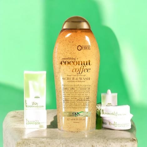 Ogx Smoothing + Coconut Coffee Scrub & Wash 577ml United States (USA)