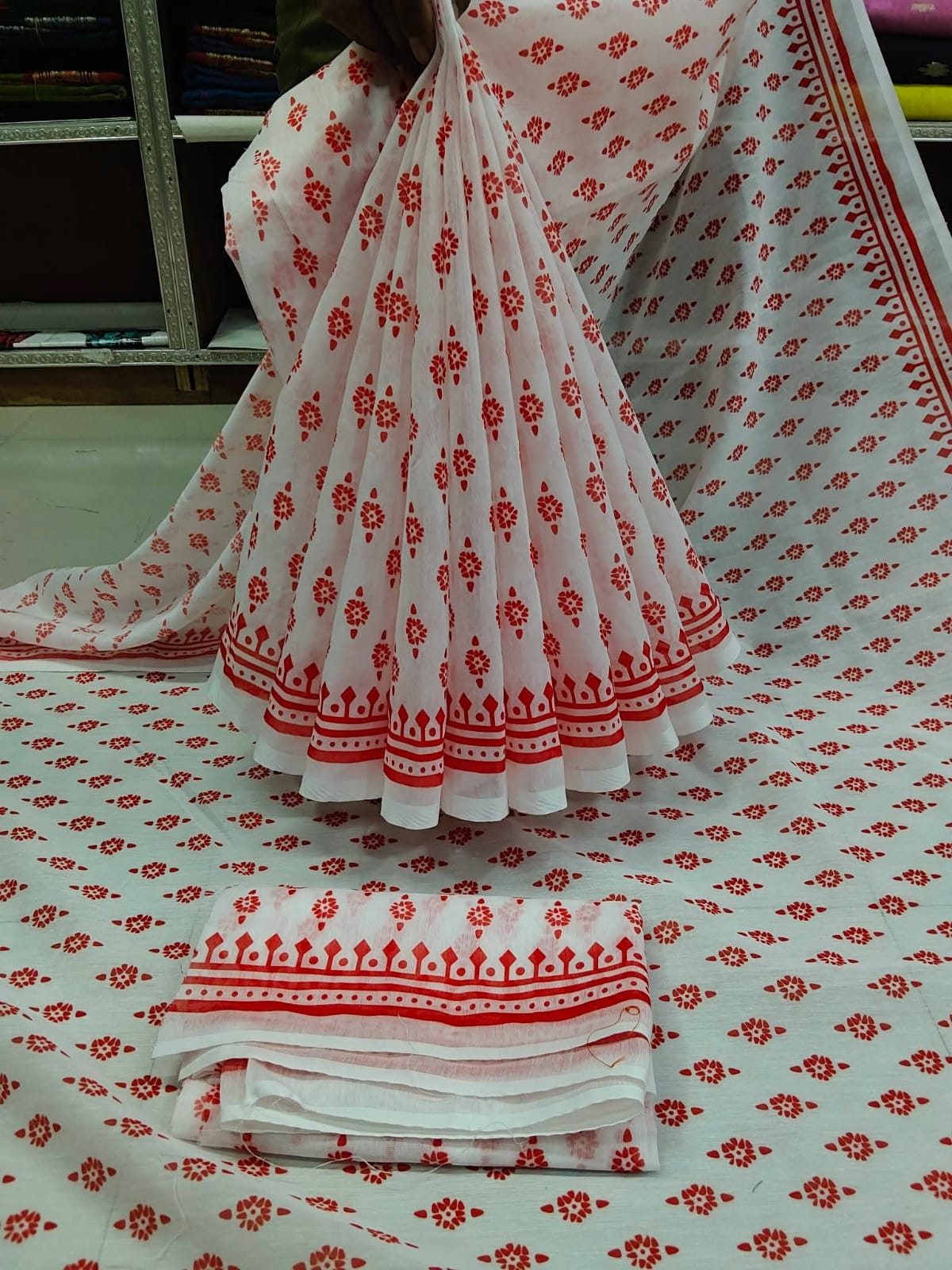 Chanderi Silk Saree with Printed Body and Border Work, Blouse Piece