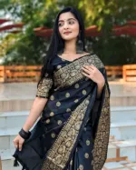 Women's Silk Saree with Skin Print and Matching Blouse Piece