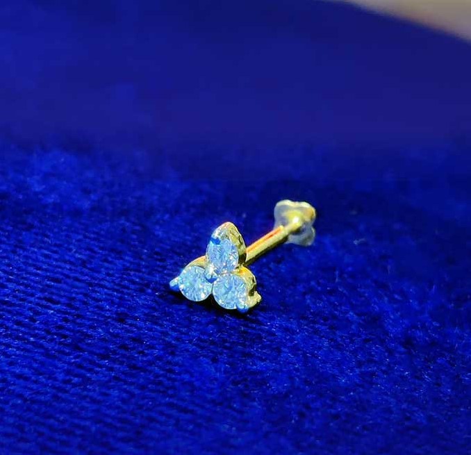 Classic 3 Stone Nosepin