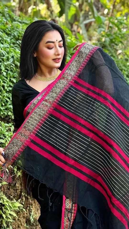 Half Silk Nokshi Paar Saree with Separate Blouse Piece
