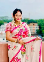 Topetor Silk Digital Print Saree with Matching Blouse Piece