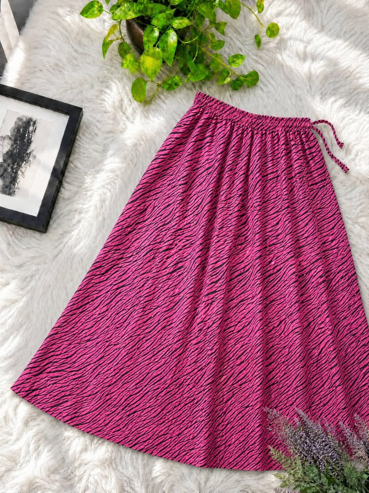 Women's Flared Linen Skirt, 39 Inch Length, Waist 28 to 44