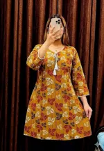 Women's Printed Short Kurti with Tassel Neck, Body 32 to 42