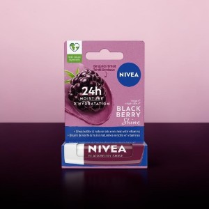 Nivea Black Berry Shine Lip Balm 4.8g (Germany)