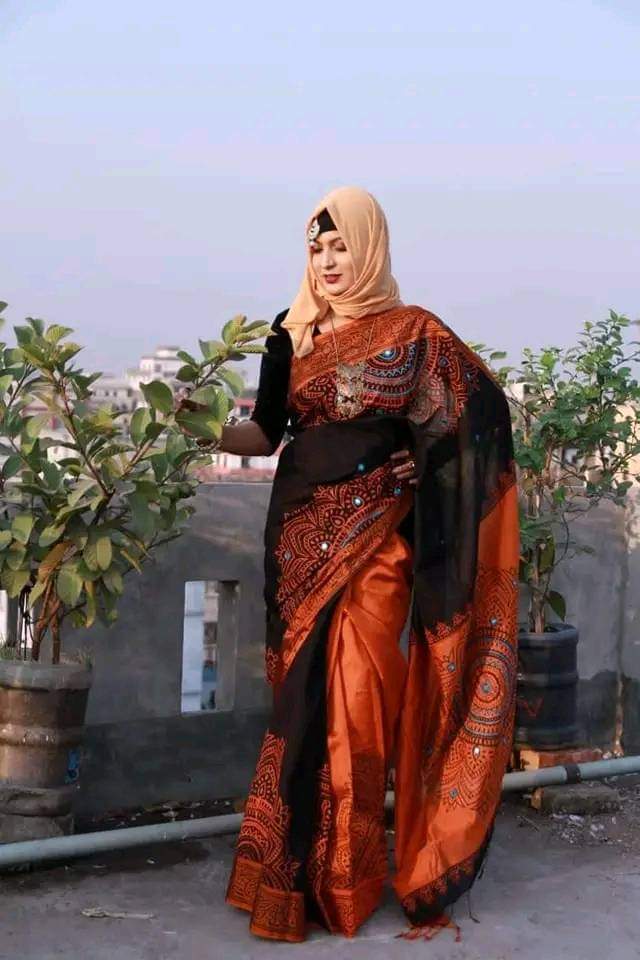 Half Silk Hand Printed Saree for Women, 12 Haath Length