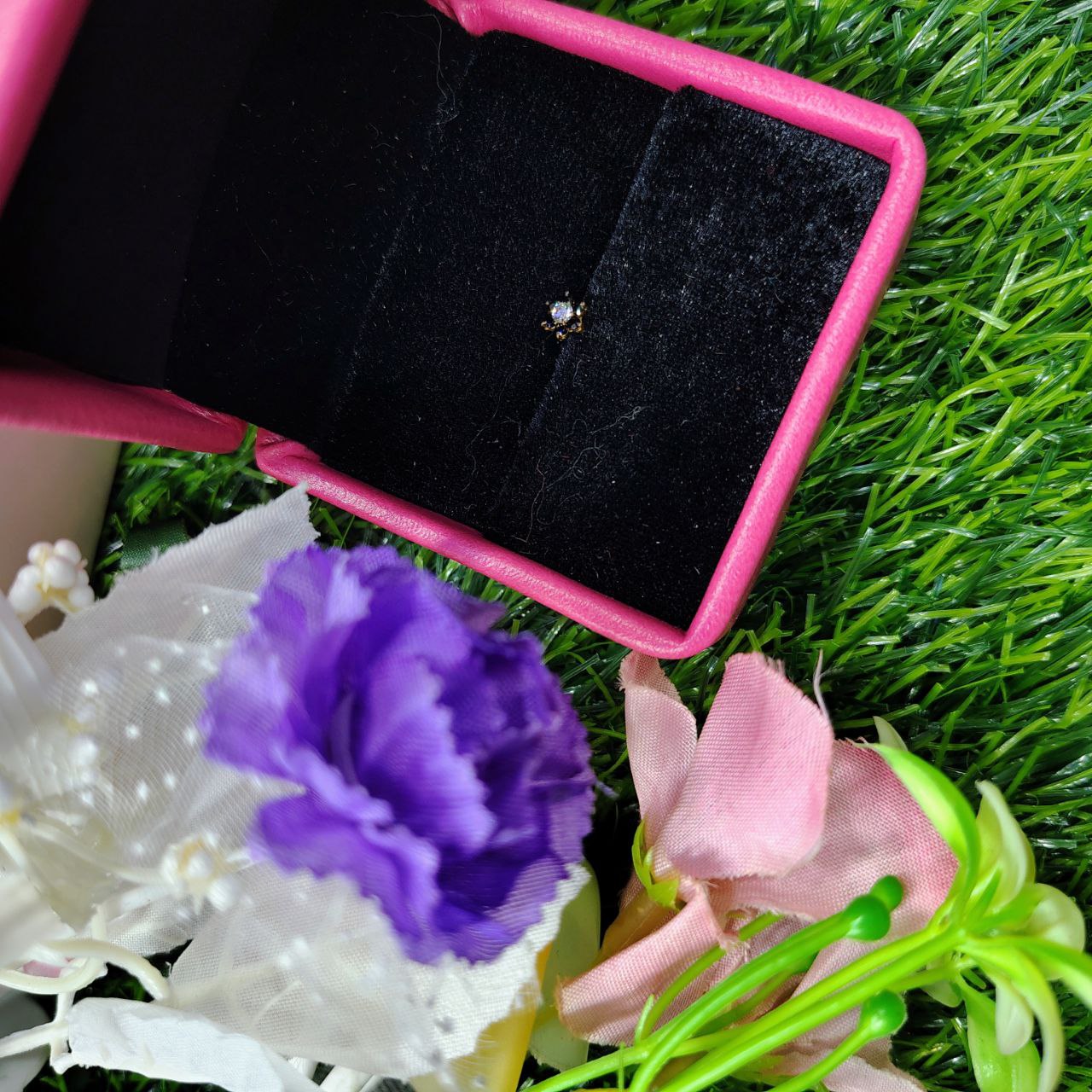 Traditional Gold Seven Stone Mossanite  Nose Pin -7 Mm (With gift box)