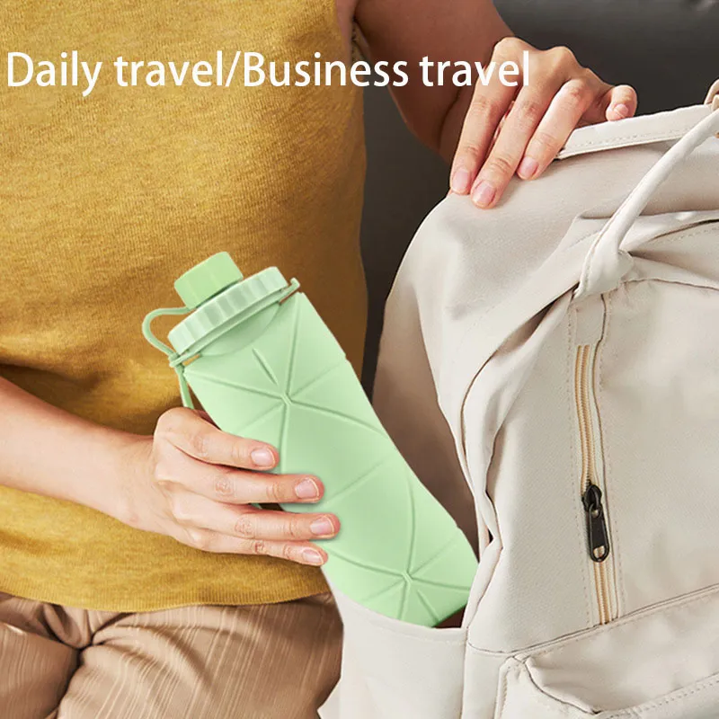 Creative Silicone Folding Water Cup – 600ml Portable & Scalable Leak-Proof Travel Bottle with Lid & Handle for Sports, Gym, Office & School (Multi-Color)
