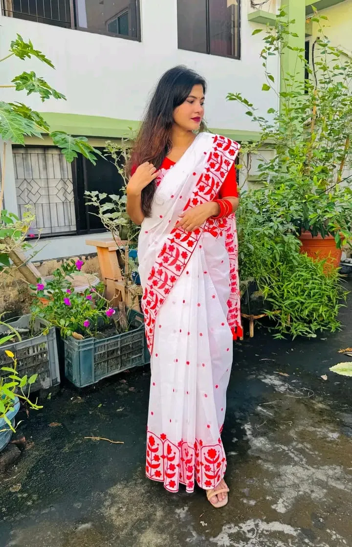 Women's Half Silk Block Print Saree, 12 Haath, 4 Colours