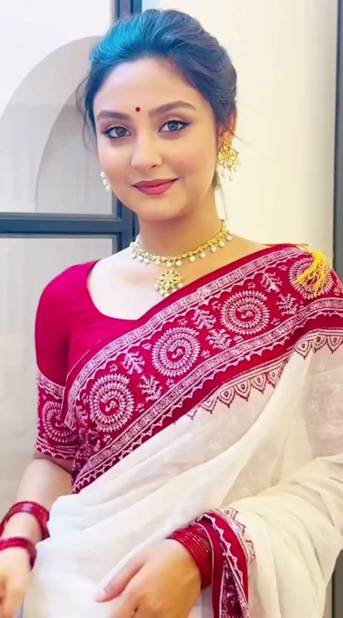Women's Half Silk Saree with Screen Print and Blouse Piece