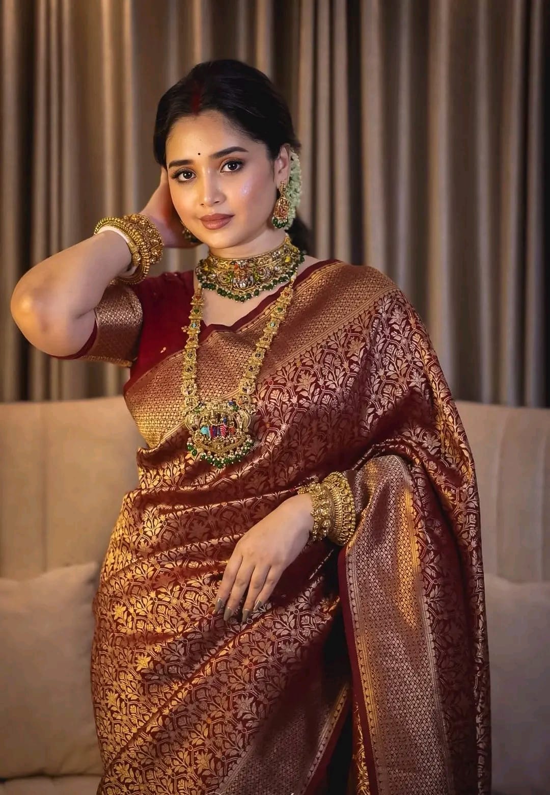Royal Elegance Banarasi Katan Saree with Blouse Piece