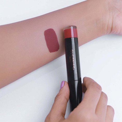 Guerniss Persistent Liquid Matte Lipstick - Ghai G04 (Hong Kong)