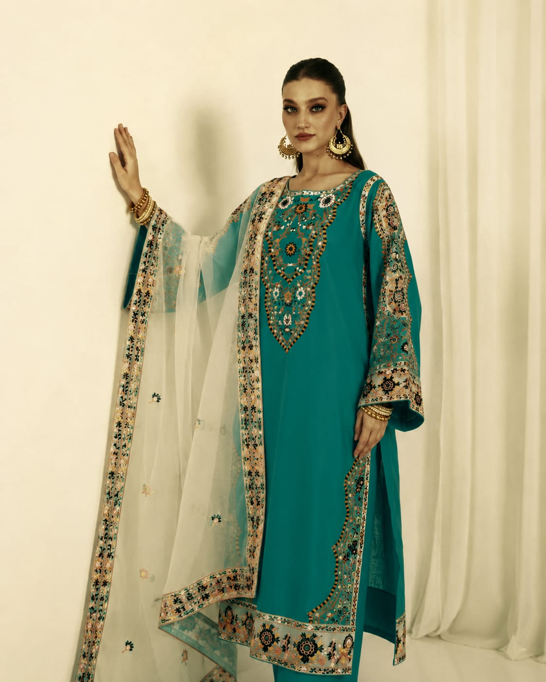 Digital Print Three Piece with Embroidered Neck and Organza Orna