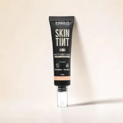 Insight Skin Tint 5 In 1 Multifunctional Serum Foundation - 6 Hazelnut Shot (India)
