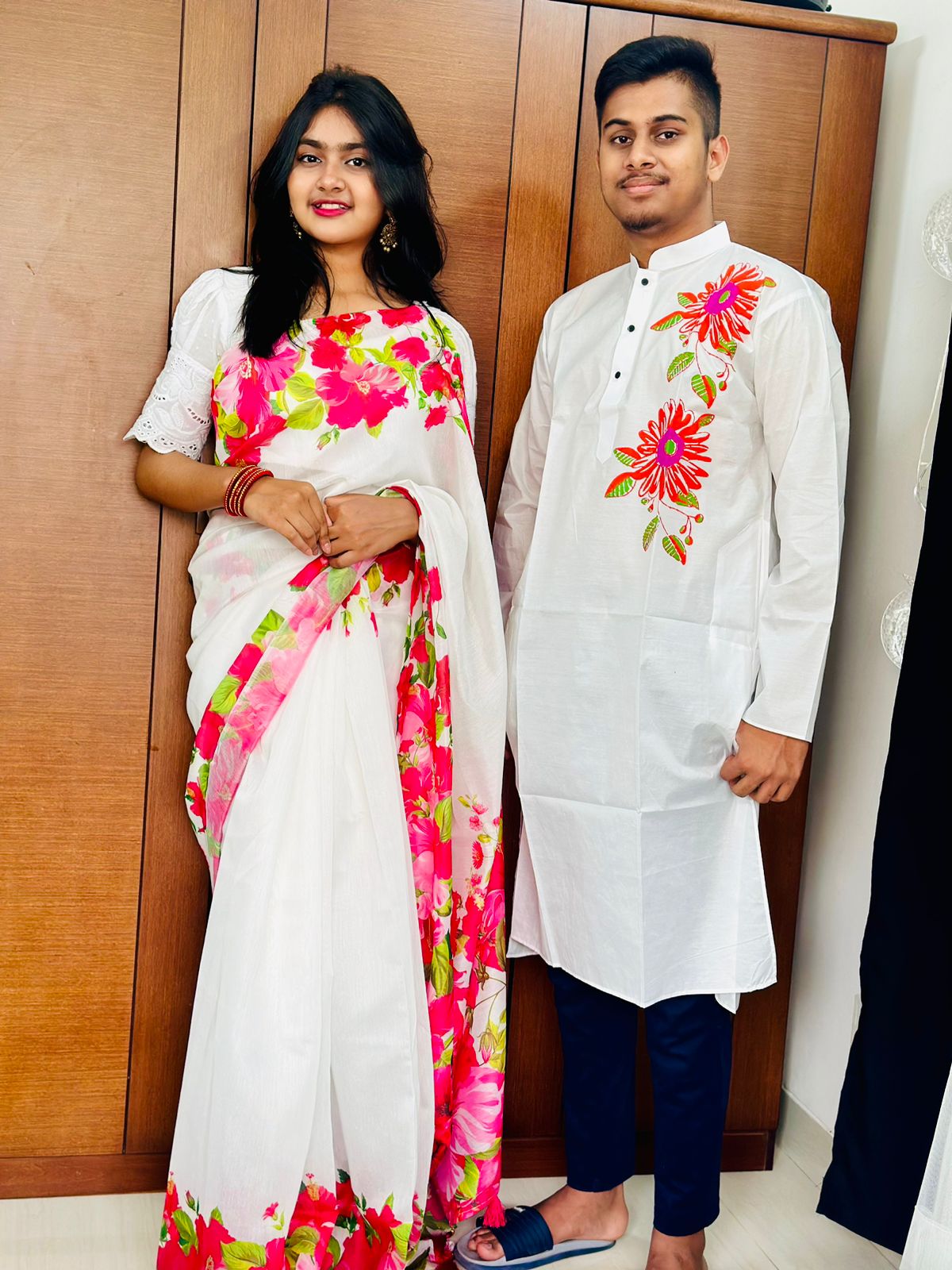 Digital Print Saree and Dhupian Panjabi Couple Set, 12 Haath