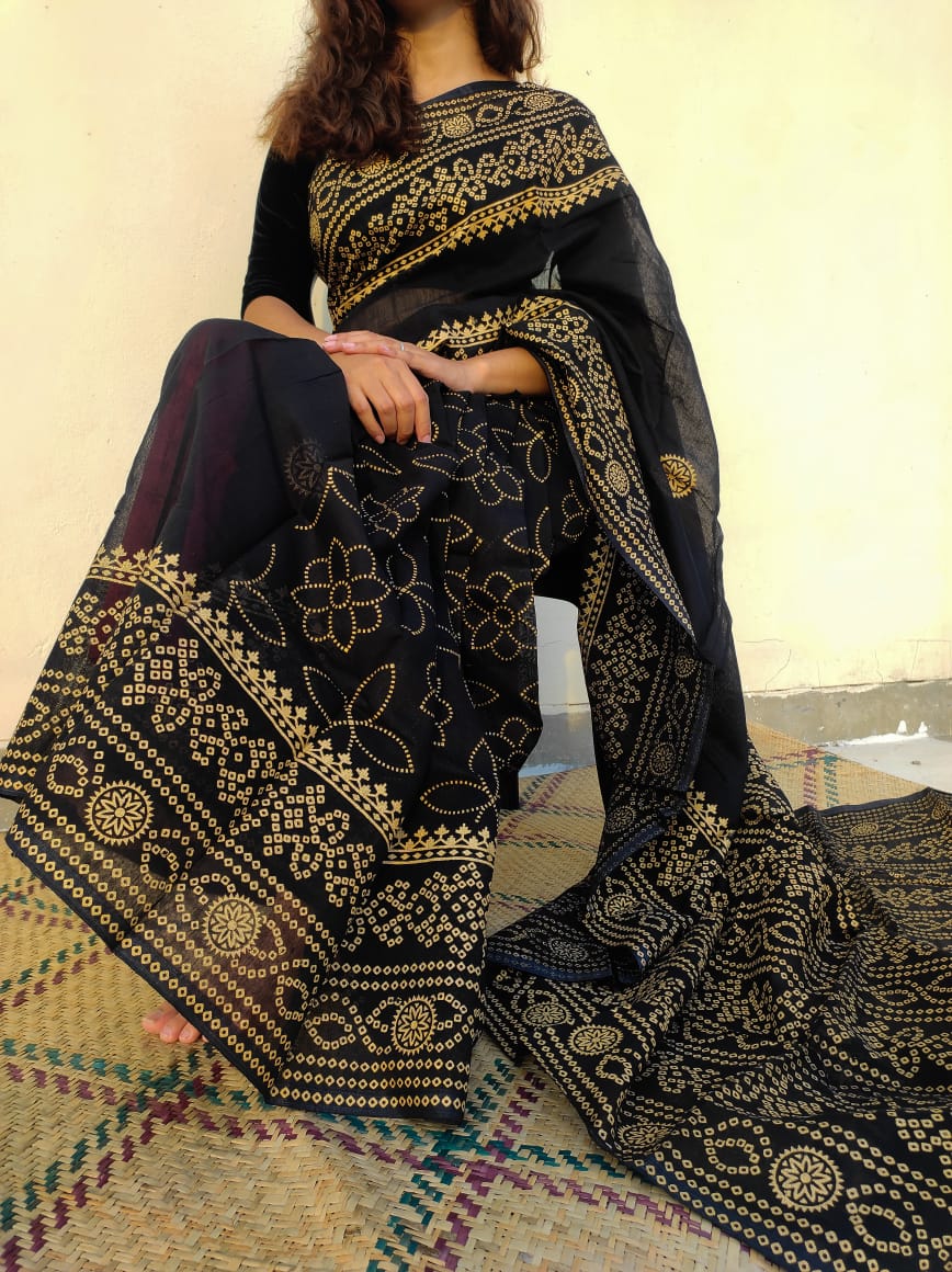 Resham Silk Chunri Block Print Saree with Dollar Work, 13 Haath