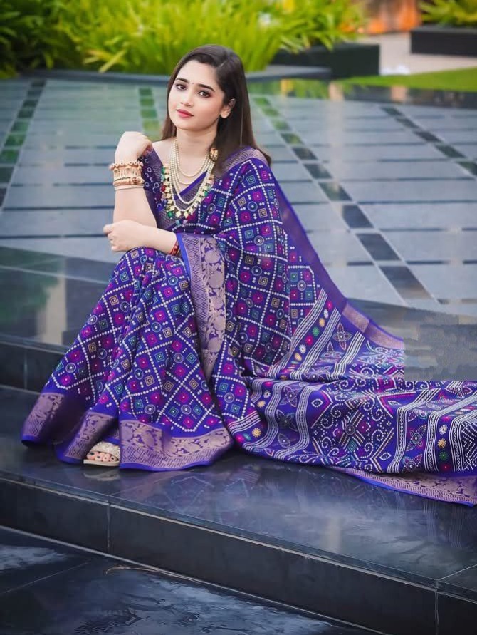 Half Silk Chunri Print Saree with Blouse Piece, 5 Colours
