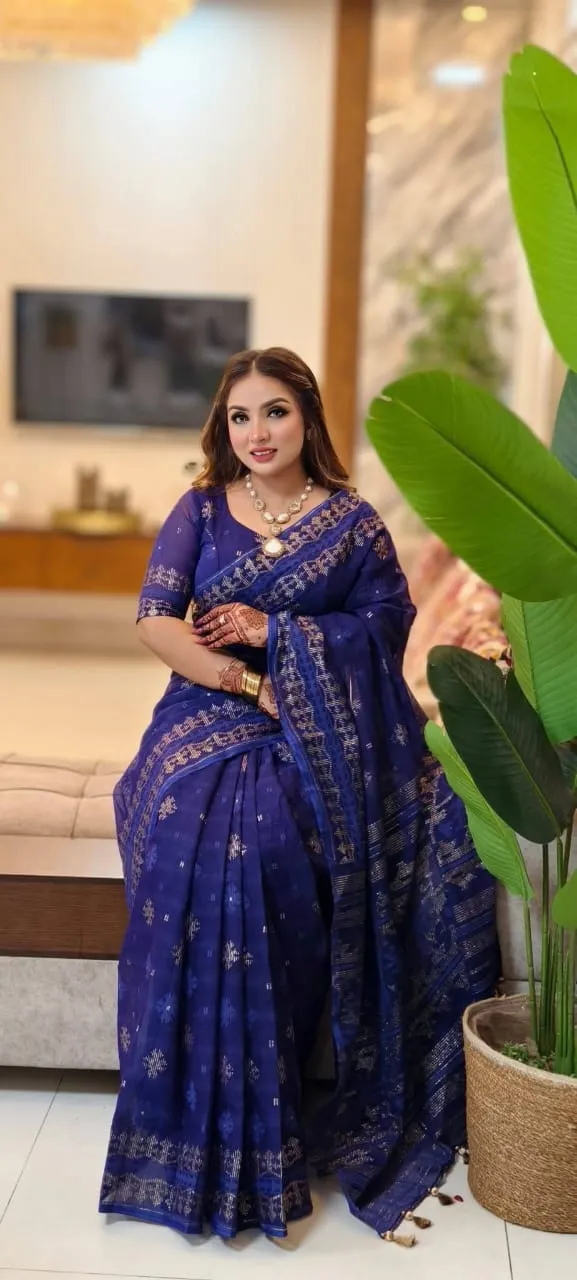 Half Silk Screen Print Saree with Printed Border and Blouse Piece