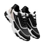 Sports shoe