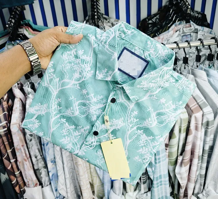 Men's Half Sleeve Print Shirt in Pure Cotton, Slim Fit, 6 Colours