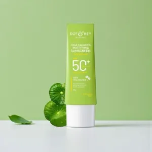 Dot & Key Cica Calming Mattifying Sunscreen SPF50+ PA+++ 50g (India)