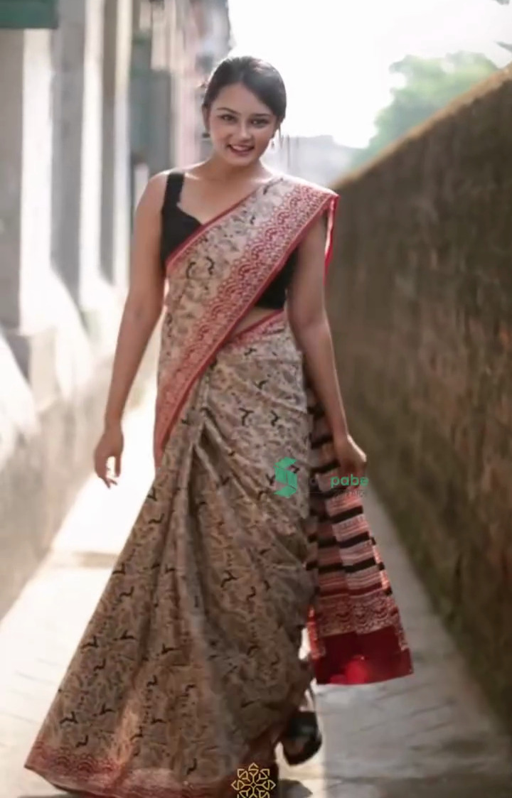 Comfortable Chanduri Silk Digital Print Saree with Tassels