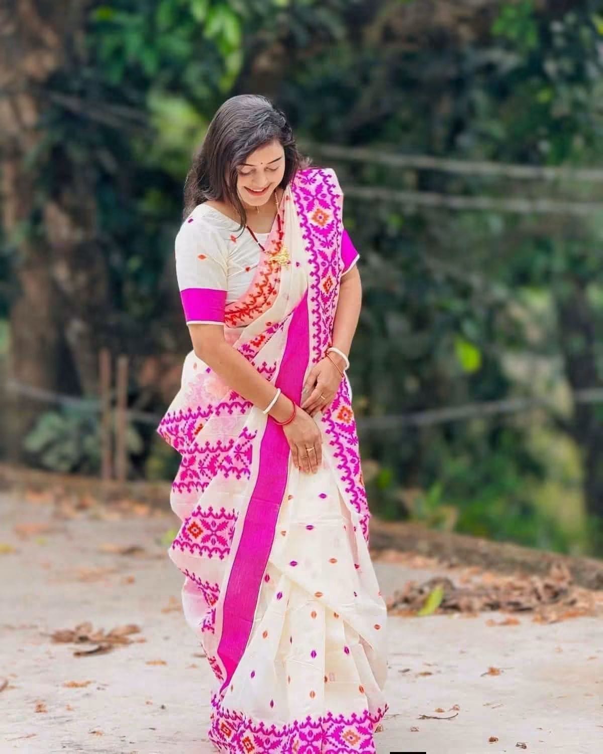 Half Silk Cotton Screen Print Puja Saree with Blouse Piece