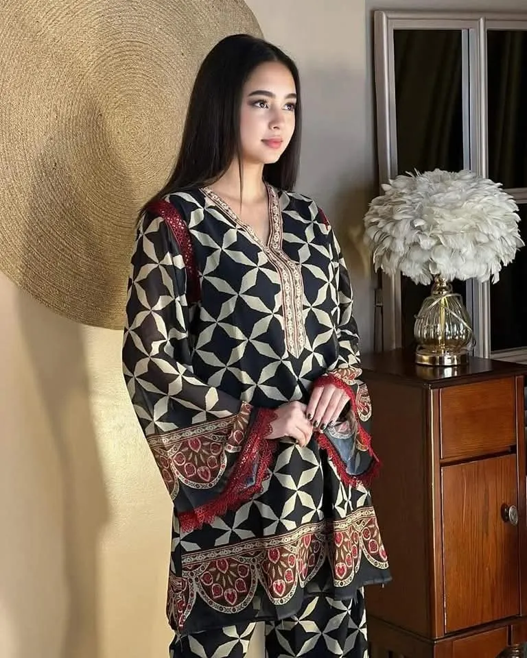 Women's Dress Set with 39 Inch Length, Sizes 38 to 46