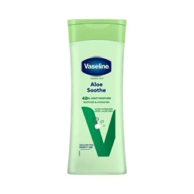 Vaseline Intensive Care Aloe Soothe 48H Light Moisture Body Lotion 400ml (Poland)