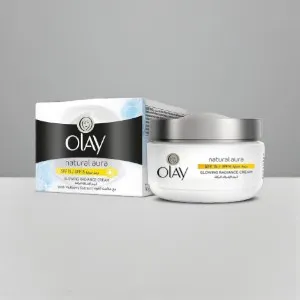 Olay Natural Aura Glowing Radiance Cream SPF15 50g (Thailand)