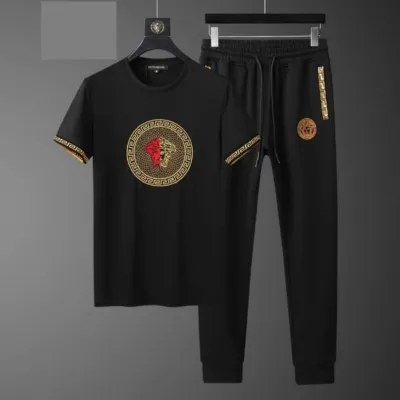 Men's O-Neck Tee and Elastic Waist Pants Tracksuit, Sizes L and XL