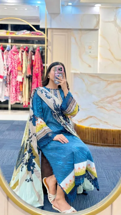 Digital Print Three Piece with Lace and 90 Inch Georgette Orna