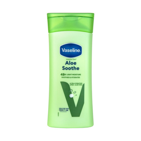 Vaseline Intensive Care Aloe Soothe 48H Light Moisture Body Lotion 200ml (Poland)