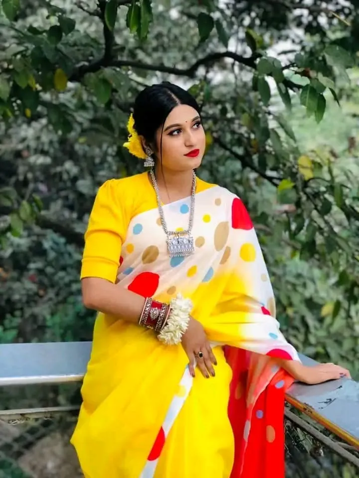 Bright Colour Chanduri Silk Saree for Daily and Festive Wear