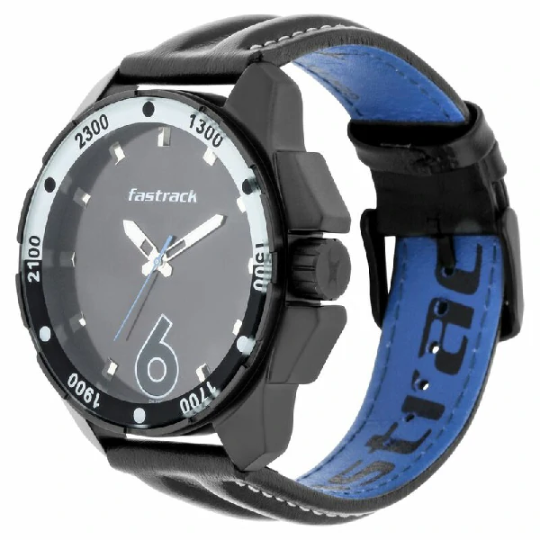 Fastrack NS3084NL05 Hitlist Quartz Analog Black Dial Leather Strap Watch