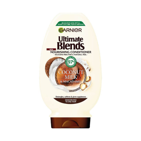 Garnier Ultimate Blends Coconut Milk & Macadamia Nourishing Conditioner 400ml (Poland)
