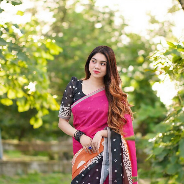 Adhuri silk sharee