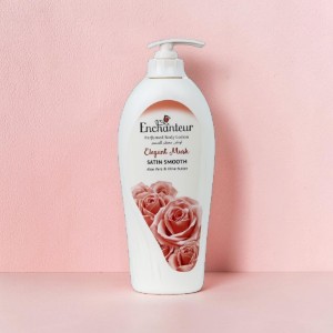 Enchanteur Elegant Must Perfumed Body Lotion 500ml (Malaysia)