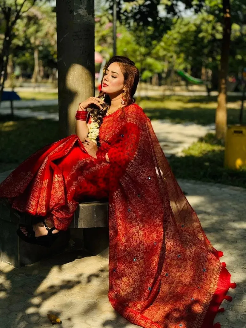 Block Print Semi Muslin Saree with Cotton Voile Blouse, 14 Haath