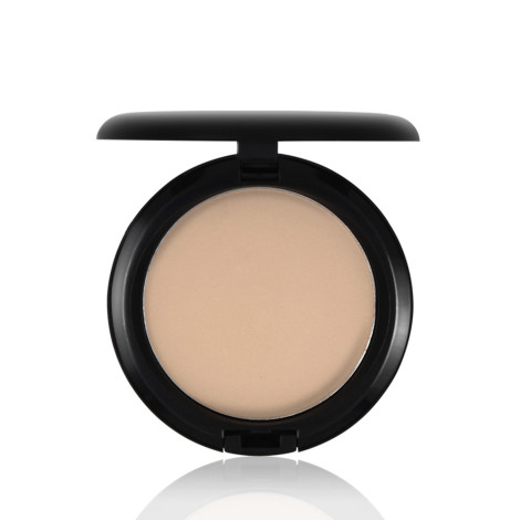 Imagic Studio Fix Powder Plus Foundation - 02 Natural (China)