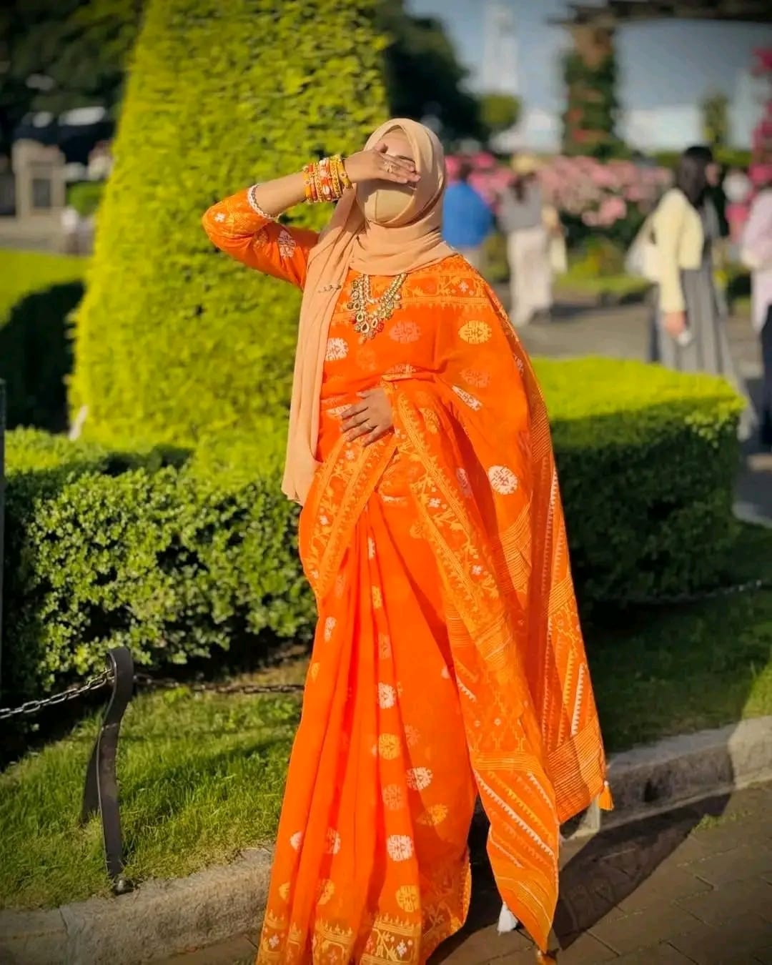 Women's Jamdani Screen Print Half Silk Saree for Daily Wear