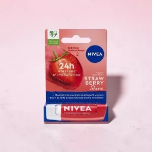 Nivea Strawberry Shine Lip Balm 4.8g (Germany)