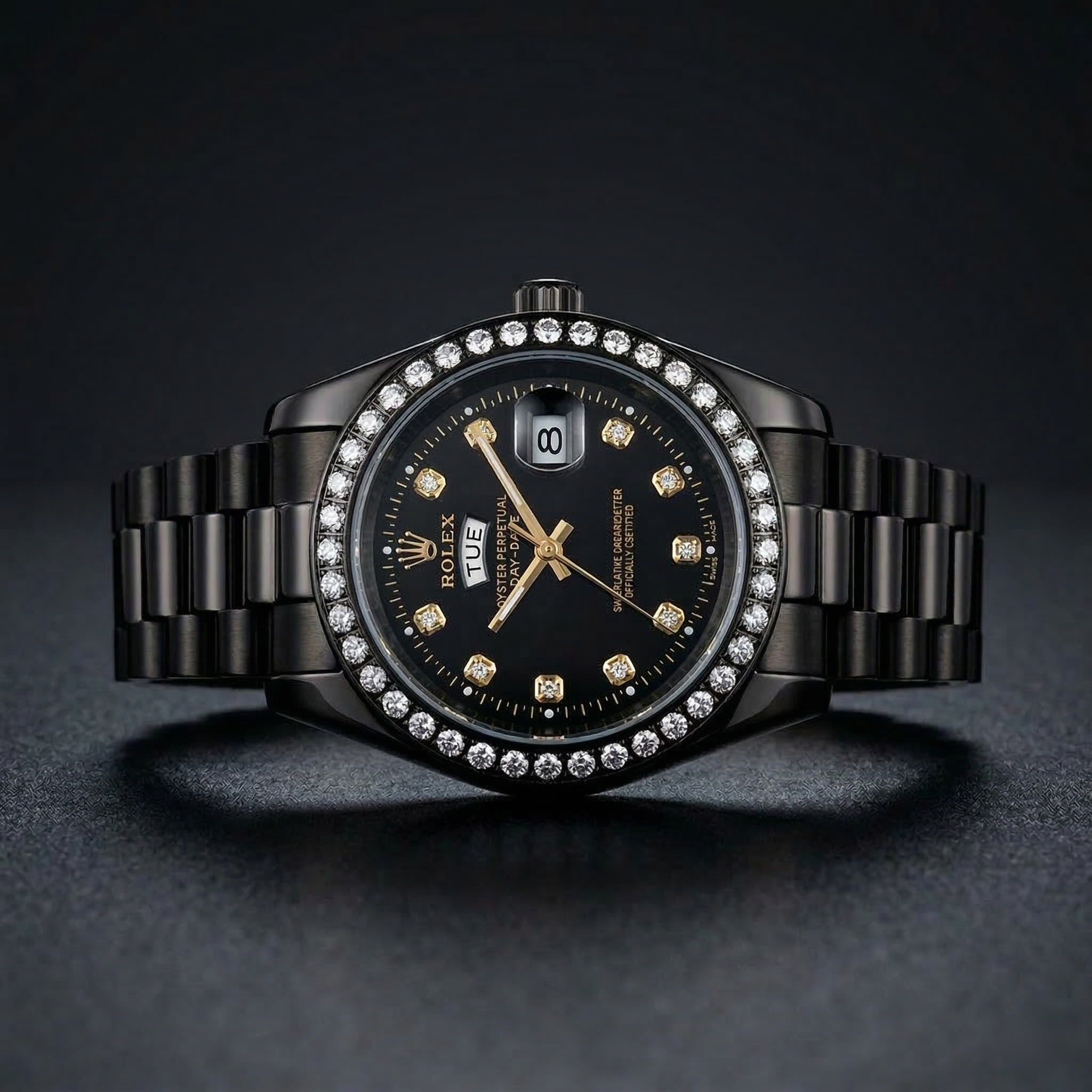 Classic Silver Quartz Watch - Round Dial